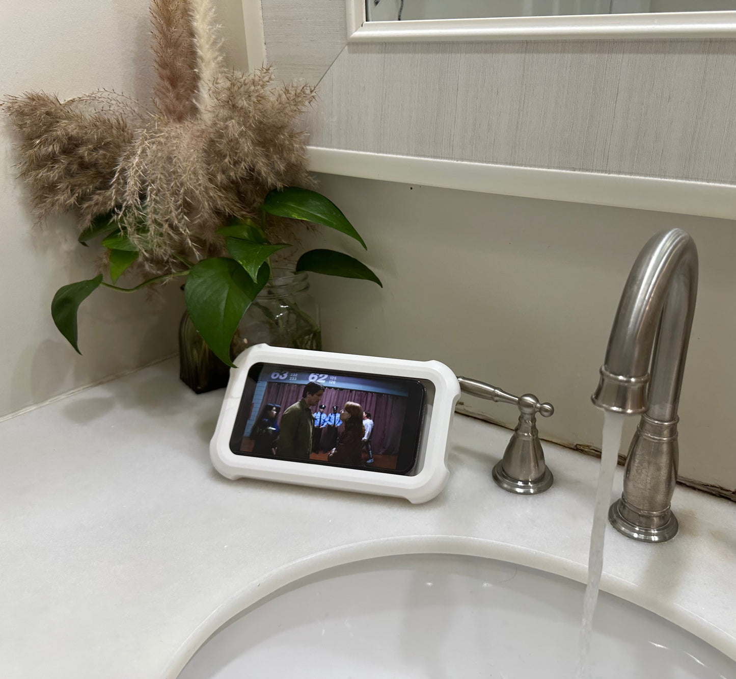 Shower Entertainment Station